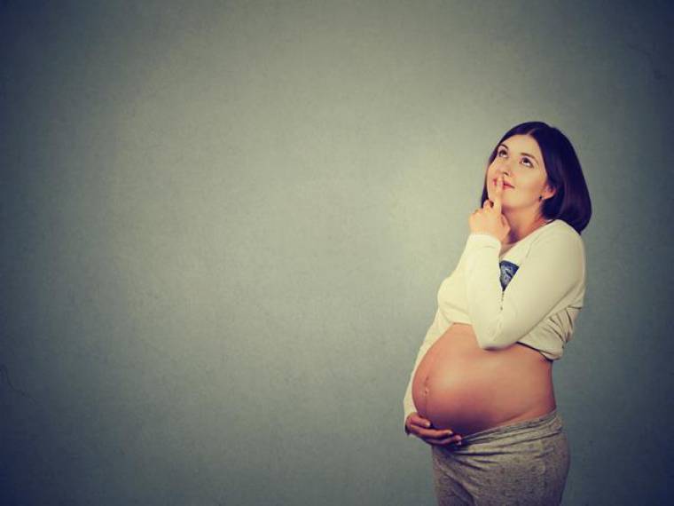 Ciąża bliźniacza – przebieg, symptomy, komplikacje