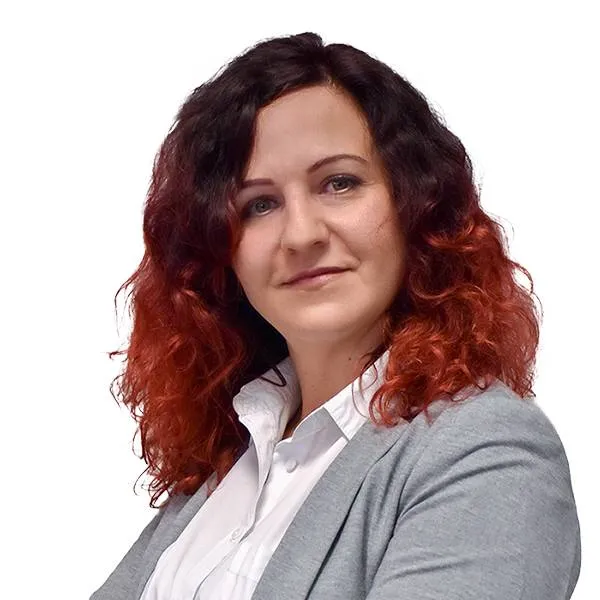 AGNIESZKA_STALINGER_DSC_8614_z_tlem
